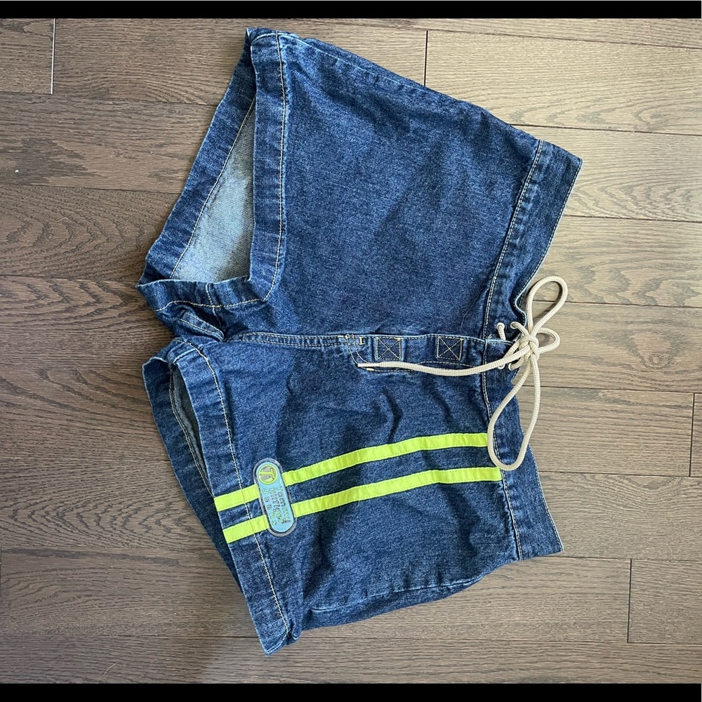 Vintage Tommy jeans shorts